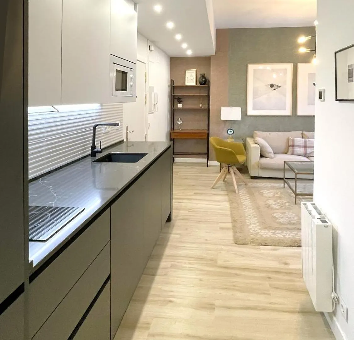 Eduardo Lucena Cordoba Center Apartment Espagne