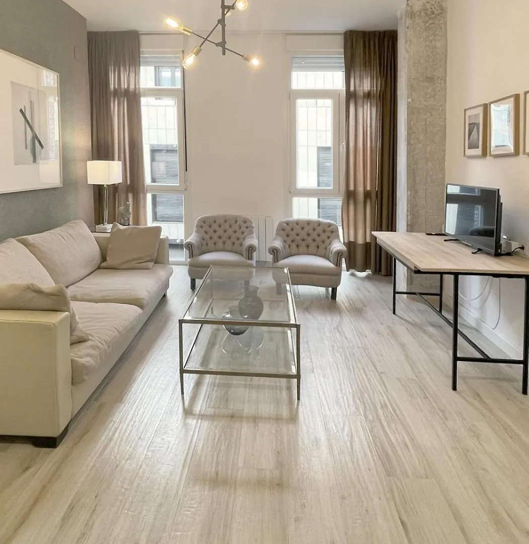 Eduardo Lucena Cordoba Center Apartment